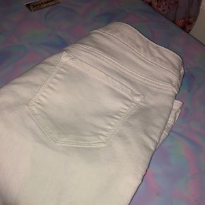 Old navy rockstar white jeans!